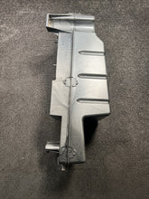 2281891 2017 Chevrolet Silverado 3500 Subwoofer Speaker OEM 2281891