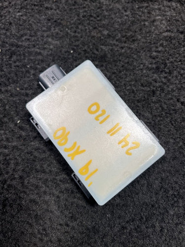 31665693 2019 Volvo XC90 Right Blind Spot Radar Sensor Module OEM 31665693