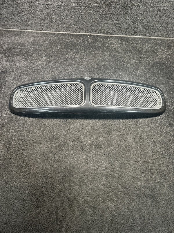 1998 Jaguar XJR Front End Grille Assembly Black OEM HNC5504EB