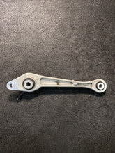 2023 Jeep Grand Cherokee L Rear Left Control Arm Set OEM