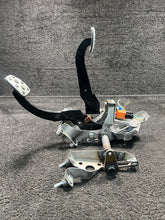 2017 Subaru STI Clutch & Brake Pedal Assembly OEM