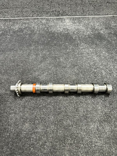4R8Q-6A270-AC 2018 Land Rover Discovery 3.0L Diesel Right Intake Camshaft OEM 4R8Q-6A270-AC