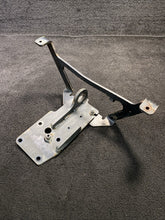 2019 Kenworth T880 Paccar MX-13 Cooling Fan Clutch Bracket Mount OEM F85-1520