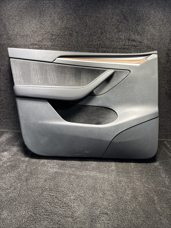 199729400E 2025 Tesla Model Y Front Left Door Panel W/ Wood Trim OEM 199729400E