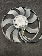 940012202 2017 Maserati Quattroporte Engine Cooling Fan Blade W/ Motor OEM  940012202