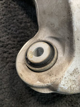 021196 2016 Mercedes C63s Rear Left Spindle Knuckle Wheel Hub OEM 36k