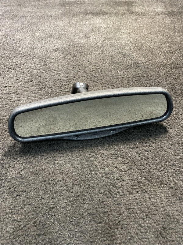 015306 2005 Lincoln Town Car Rear View Mirror Auto Dim OEM 015306