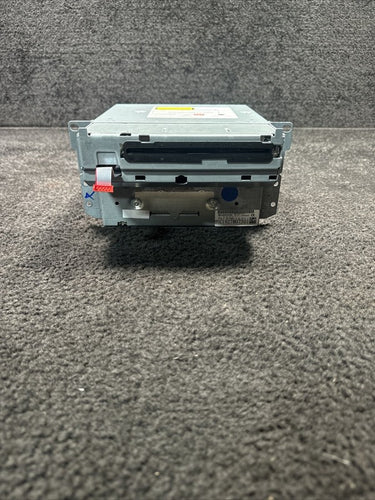 2013 BMW X5 AM FM Radio CD Player Receiver OEM 927807501