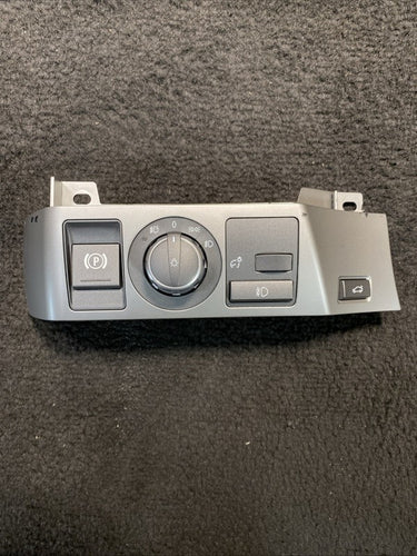 61.31-6941995-02 2006-2008 BMW E65 E66 750i Headlight Parking Control Switch OEM 61.31-6941995-02