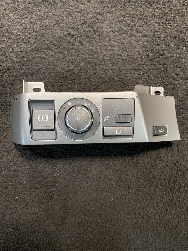 61.31-6941995-02 2006-2008 BMW E65 E66 750i Headlight Parking Control Switch OEM 61.31-6941995-02