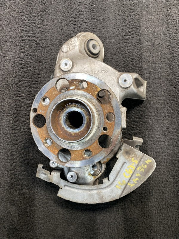 021196 2016 Mercedes C63s Rear Left Spindle Knuckle Wheel Hub OEM 36k