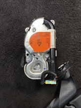 1036738-05-E 2016-2020 Tesla Model X Front 1st Row Seat Belt & Pretensioner OEM 1036738-05-E