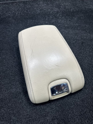 2005 Jaguar Vandenplas Center Console Beige Leather Armrest OEM Beige