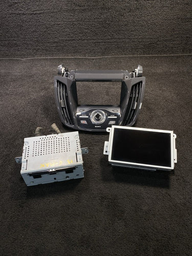 CJ5T18B955FC 13-16 Ford C-Max Center Screen Display W/ Stereo & Trim Bezel OEM CJ5T18B955FC