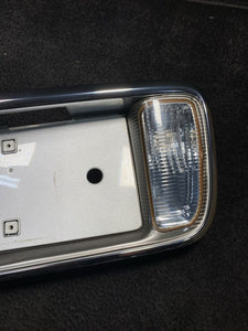 BPCS92801 00-05 Cadillac Deville Rear Trunk Back License Plate Light Panel OEM BPCS92801