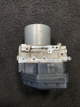 89541-24120 2016-2019 Lexus RC300 RC350 ABS Anti Lock Brake Pump OEM 89541-24120