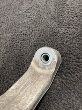 2015 Maserati Ghibli Front Left Spindle Knuckle Wheel Hub OEM 34k