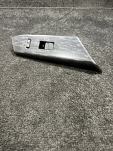 74231-0R050 2017 Toyota Rav4 Front Right Window Switch W/ Trim OEM 74231-0R050