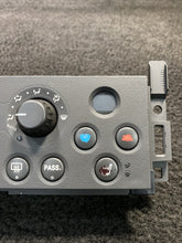 2006 Pontiac Grand Prix Temperature Climate Control Panel OEM 15255569