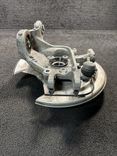 32217286 2019 Volvo XC90 Rear Left Spindle Knuckle Wheel Hub Bearing OEM 32217286