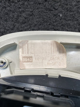 186203 2002-2008 Jaguar X-Type Center Overhead Dome Light Lamp Assembly Tan OEM 186203