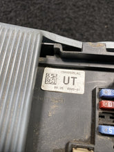 15092625 2007-2009 Chevrolet Yukon Denali Engine Fuse Box OEM 15092625