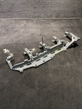 2118432 2019 Kenworth T880 MX-13 Paccar Fuel Rail Bracket OEM 2118432