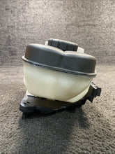 A2135004600 2018 Mercedes E63s AMG Engine Cooling Expansion Tank OEM A2135004600