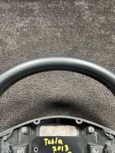 102897000A 2013 Tesla Model S Steering Driver Wheel Black Leather OEM 102897000A