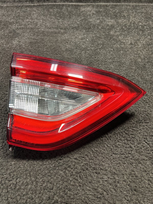 670100870 2017 Maserati Levante Rear Left Side Inner Trunk Taillight OEM 670100870