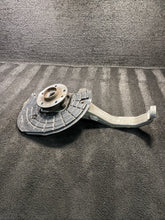 2015 Maserati Ghibli Front Left Spindle Knuckle Wheel Hub OEM 18k