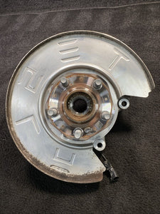 1044416-00-F 17-23 Tesla Model 3 Rear Right Knuckle Spindle Hub &Dust Shield OEM 1044416-00-F