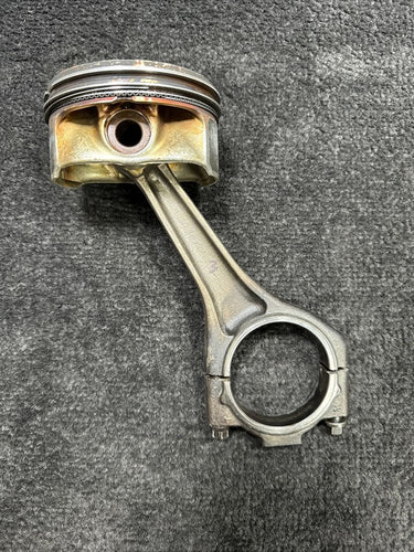 2010-2019 Jaguar XJ 5.0L V8 Piston With Connecting Rod OEM