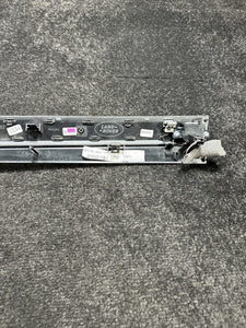 HY32046A63 2018 Land Rover Discovery Right Side Dash Molding Trim Cover OEM HY32046A63