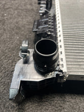 32224828 2019 Volvo XC90 Front Engine Cooling Radiator OEM 32224828