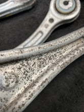 2015 Maserati Ghibli Rear Left Control Arm Set OEM