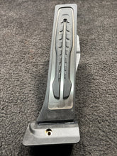 35406889824 2023 BMW X1 Gas Throttle Pedal OEM 35406889824