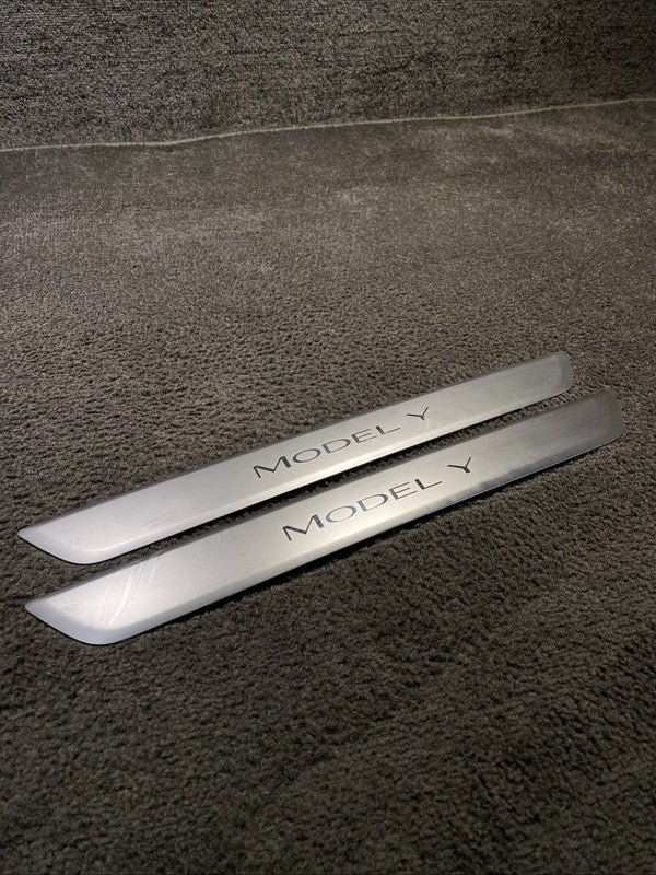 1494301-00-B 2020-2025 Tesla Model Y Front Door Sill Scuff Plate Trim Set OEM 1494301-00-B