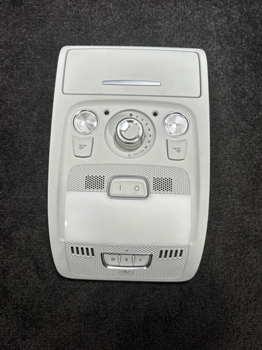 8T0947135BM 2015 Audi A4 Front Overhead Dome Light Panel OEM 8T0947135BM