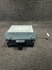 06700084910 2014 Maserati Quattroporte Radio CD Player Unit OEM 06700084910