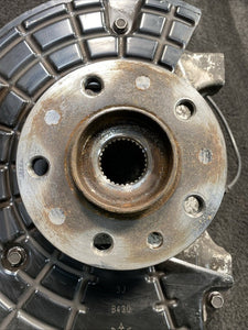 2014 Maserati Ghibli Front Right Spindle Knuckle Wheel Hub OEM 62k