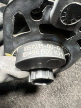 105723500G 2018 Tesla Model S Auxiliary Electric Water Pump OEM 105723500G