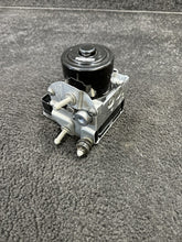 95B614517T 2020 Porsche Macan GTS Anti Lock And Brake Pump OEM 95B614517T