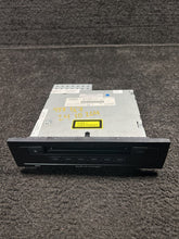 4L0035110 2007 Audi Q7 6 Disc CD Changer Unit OEM 4L0035110