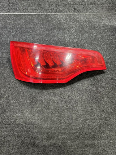 4L0945093 2011 Audi Q7 Left Side Taillight Assembly OEM 4L0945093