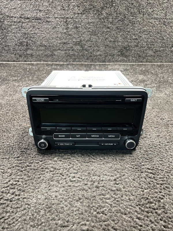 1K0035164F 2014 Volkswagen Jetta Am Fm Radio Cd Player Receiver Head Unit OEM 1K0035164F