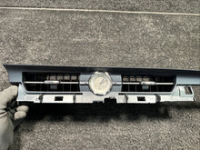2014 Lexus ES300H Center Dash Air Vents With Clock & Trim OEM