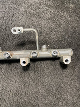 7210-0513 2019 Kenworth T880 Paccar MX-13 Diesel Fuel Rail Distributor Pipe OEM 7210-0513