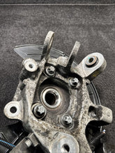 2017 Maserati Levante Rear Right Spindle Knuckle Wheel Hub OEM