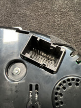 670009148 2014 Maserati Quattroporte Speedometer Cluster Gauge OEM 670009148